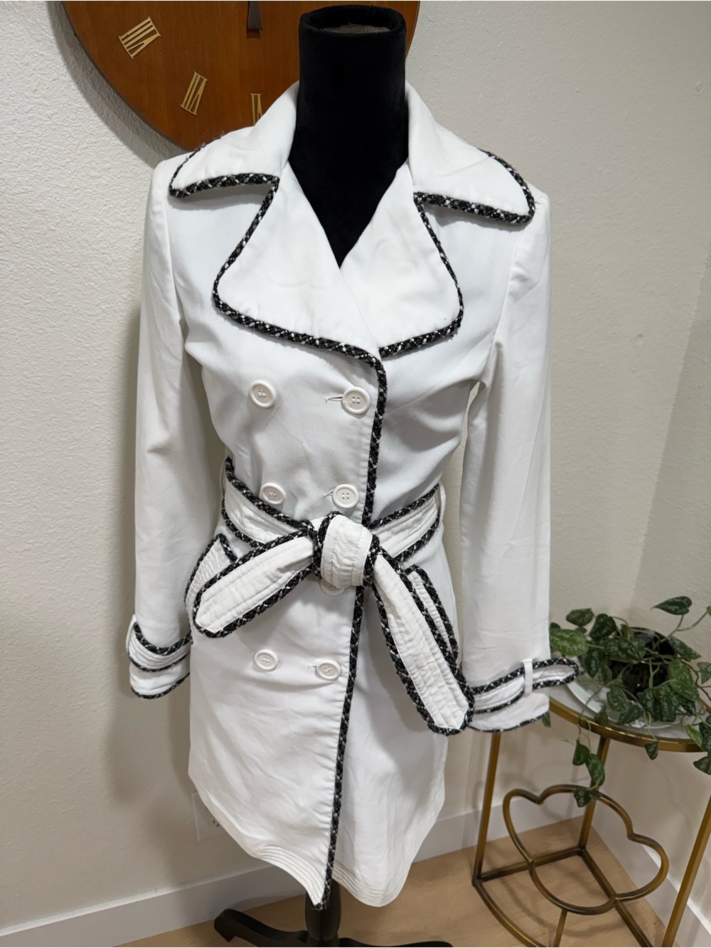 Helium White Belted Trench Coat Black Tweed Trim Double Breasted Women’s S